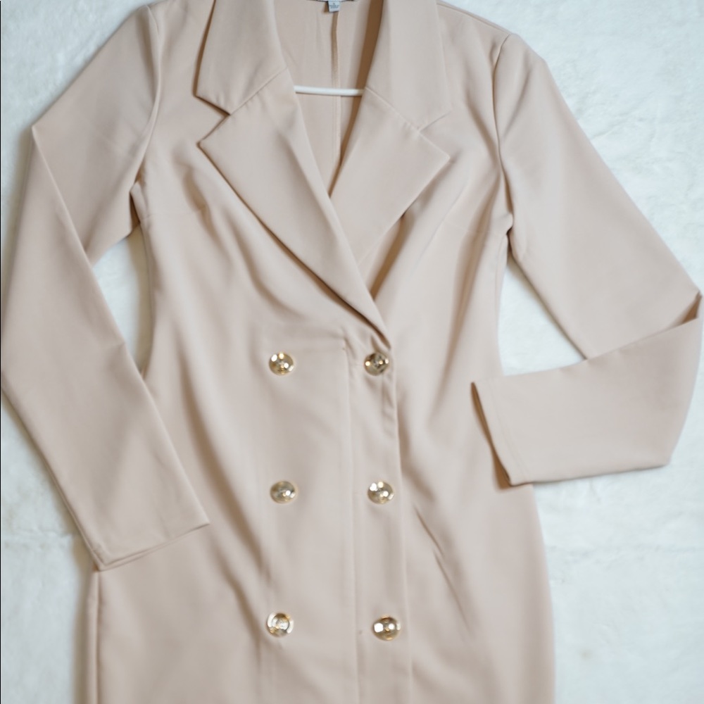 SOLD! ❤️ - Picture 9 of 10